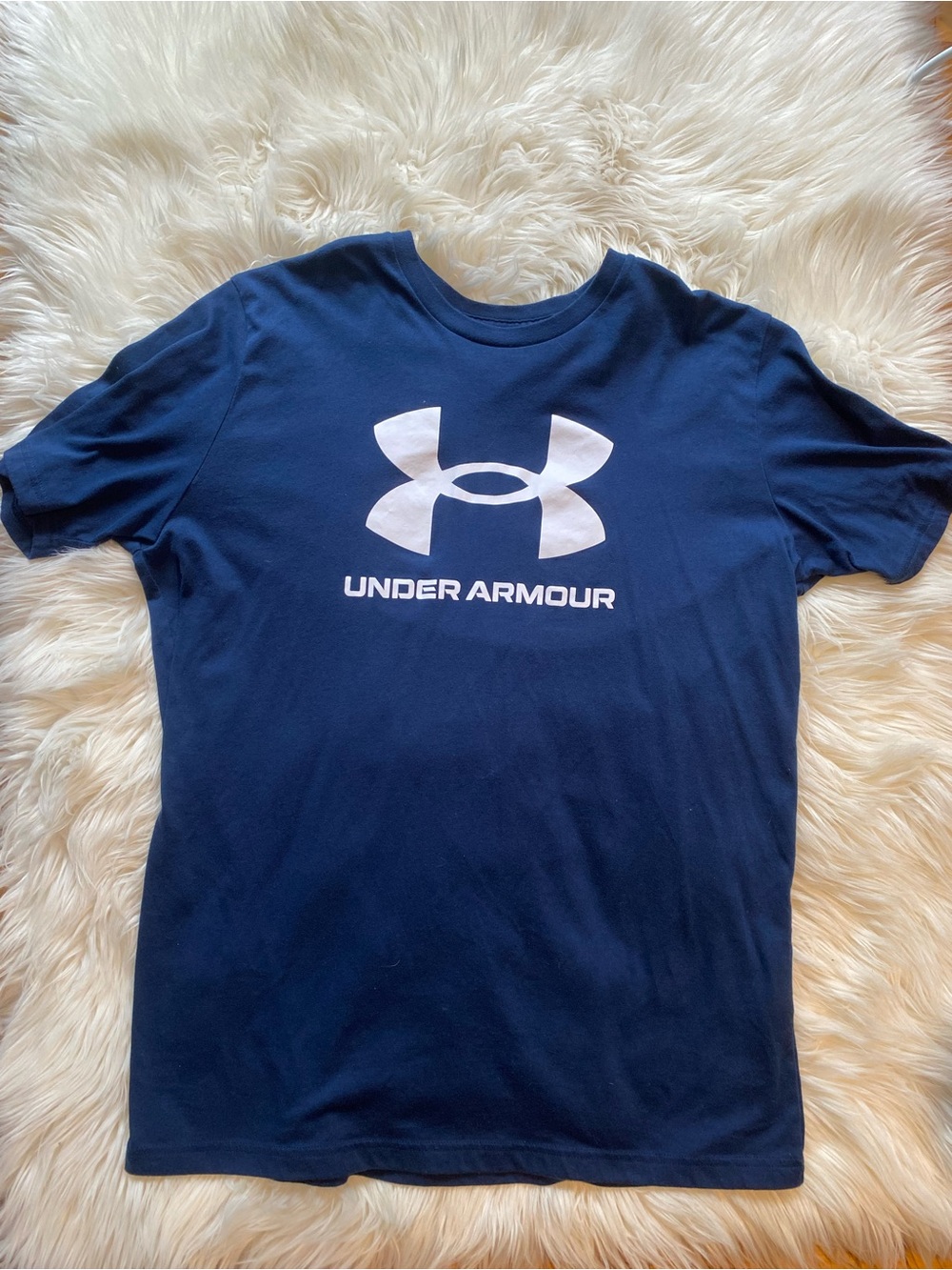 Under Armour Navy Short-Sleeve Tee with White Logo Size Large